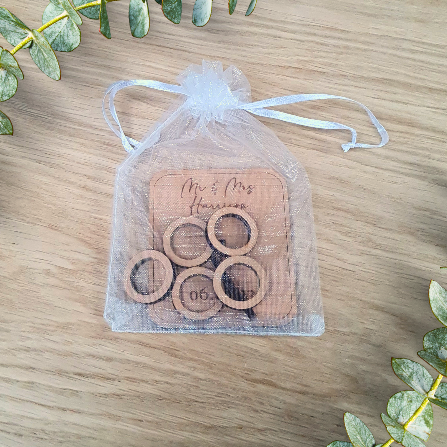 Ring toss style wedding favours!